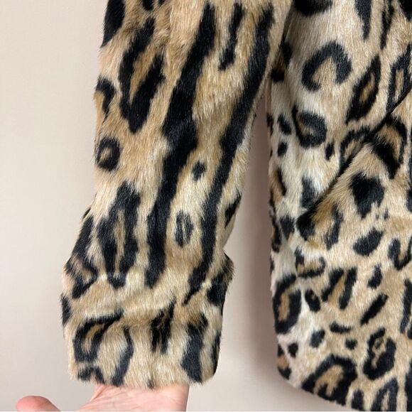 Apparis faux fur animal print plush jacket   M - Picture 6 of 9